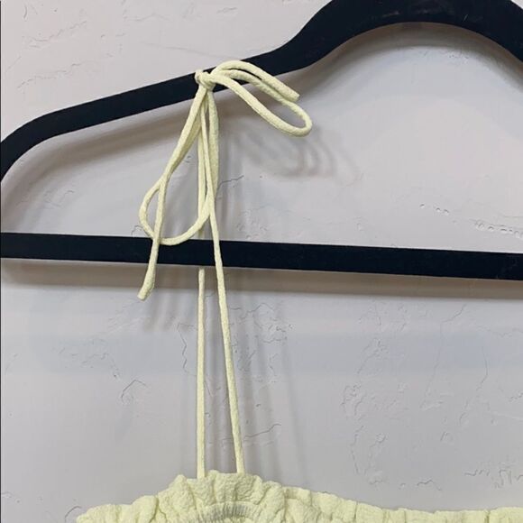 Line & Dot Smocked Cami Top - Picture 9 of 9